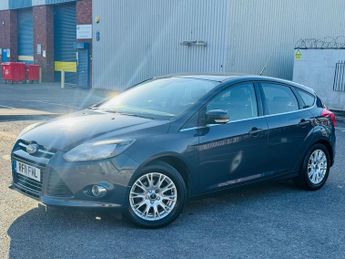 Ford Focus 1.6 Titanium Euro 5 5dr