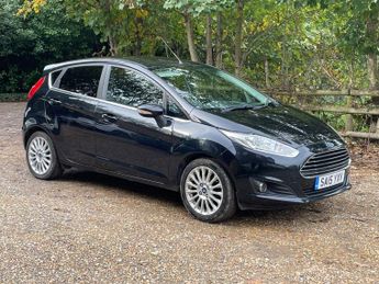 Ford Fiesta 1.0T EcoBoost Titanium Euro 6 (s/s) 5dr