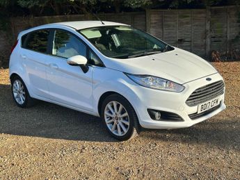 Ford Fiesta 1.0T EcoBoost Titanium Euro 6 (s/s) 5dr