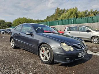 Mercedes C Class 2.1 C220 CDI SE 2dr