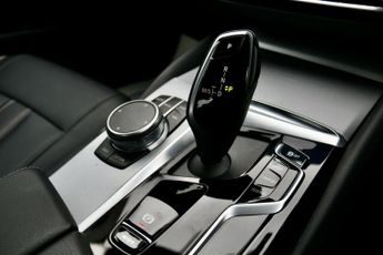 BMW 5 Series 2.0 520d MHT SE Steptronic Euro 6 (s/s) 4dr