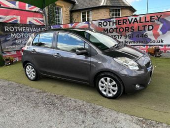 Toyota Yaris 1.33 Dual VVT-i T Spirit Euro 5 (s/s) 5dr