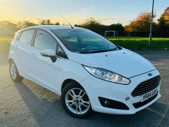 Ford Fiesta 1.0T EcoBoost Zetec Euro 5 (s/s) 5dr