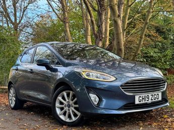 Ford Fiesta 1.0T EcoBoost Titanium Euro 6 (s/s) 5dr