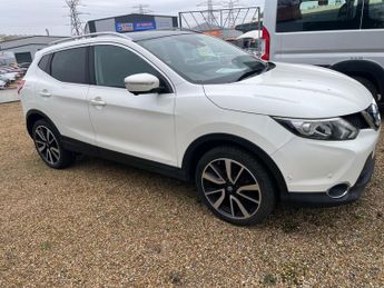 Nissan Qashqai 1.5 dCi Tekna 2WD Euro 5 (s/s) 5dr