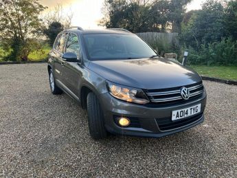 Volkswagen Tiguan 2.0 TDI BlueMotion Tech Match DSG 4WD Euro 5 (s/s) 5dr