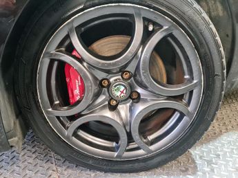 Alfa Romeo MiTo 1.4 TB MultiAir QV Line TCT Euro 6 (s/s) 3dr