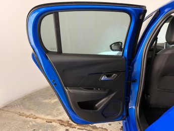 Peugeot E-208 50kWh Allure Premium + Auto 5dr (7kW Charger)
