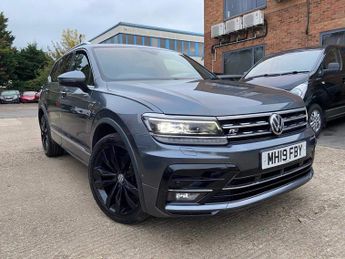 Volkswagen Tiguan 2.0 TDI R-Line Tech DSG Euro 6 (s/s) 5dr