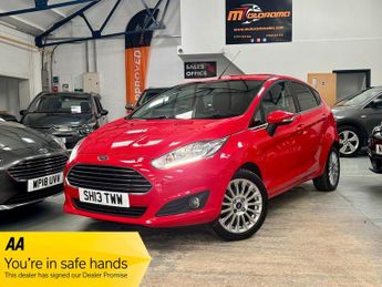 Ford Fiesta 1.0T EcoBoost Titanium Euro 5 (s/s) 5dr