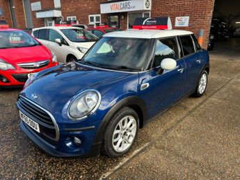 MINI Hatch 1.5 Cooper Euro 6 (s/s) 5dr