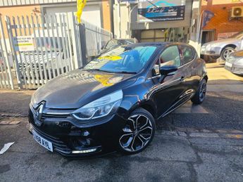 Renault Clio 0.9 TCe Iconic Euro 6 (s/s) 5dr