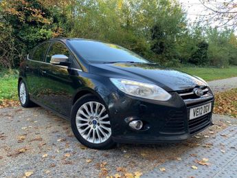 Ford Focus 1.0T EcoBoost Titanium X Euro 5 (s/s) 5dr