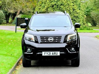 Nissan Navara 2.3 dCi N-Guard Auto 4WD Euro 6 4dr