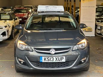 Vauxhall Astra 2.0 CDTi SE Sports Tourer Auto Euro 5 5dr