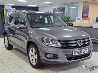 Volkswagen Tiguan 1.4 TSI BlueMotion Tech Moda DSG 2WD Euro 5 (s/s) 5dr