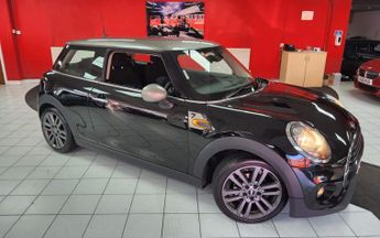 MINI Hatch 1.5 Cooper Seven Auto Euro 6 (s/s) 3dr