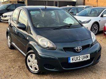 Toyota AYGO 1.0 VVT-i Ice Euro 5 5dr