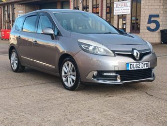 Renault Grand Scenic 1.6 dCi Dynamique TomTom Euro 5 (s/s) 5dr