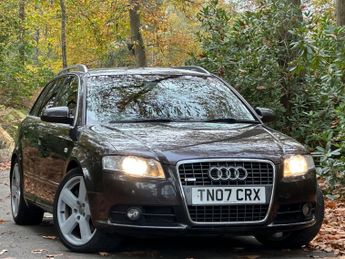 Audi A4 2.0 TFSI S line quattro 5dr