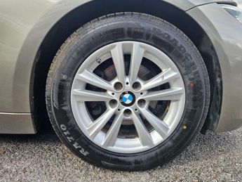 BMW 3 Series 2.0 320d ED Plus Touring Auto Euro 6 (s/s) 5dr