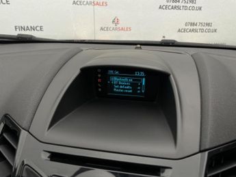 Ford Fiesta 1.0T EcoBoost Zetec Powershift Euro 5 5dr
