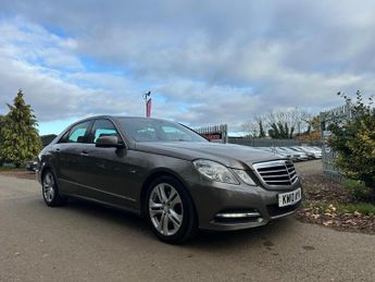 Mercedes E Class 2.1 E250 CDI BlueEfficiency Avantgarde Tiptronic Euro 5 4dr