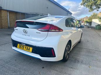 Hyundai IONIQ 1.6 h-GDi SE DCT Euro 6 (s/s) 5dr