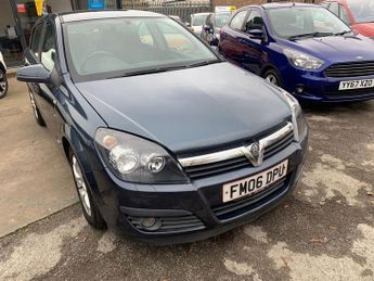 Vauxhall Astra 1.4i 16v SXi 5dr