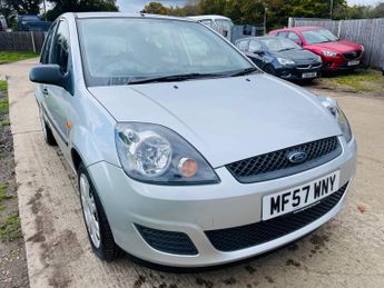 Ford Fiesta 1.4 TD Style Climate 5dr