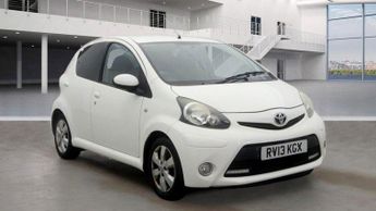 Toyota AYGO 1.0 VVT-i Fire Euro 5 5dr