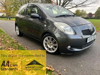 Toyota Yaris 1.3 VVT-i SR 3dr