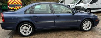 Volvo S80 2.4 SE 4dr