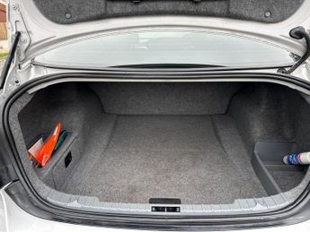 BMW 3 Series 2.0 320i SE Steptronic Euro 5 4dr