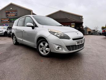 Renault Grand Scenic 1.5 dCi Dynamique TomTom Euro 5 5dr