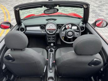 MINI Convertible 1.6 Cooper Euro 5 (s/s) 2dr