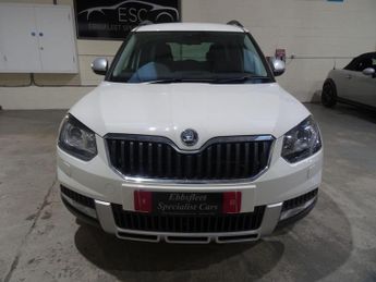 Skoda Yeti 2.0 TDI Elegance Outdoor DSG 4WD Euro 5 5dr