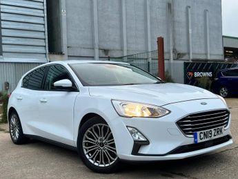 Ford Focus 1.0T EcoBoost Titanium X Euro 6 (s/s) 5dr