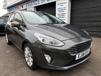 Ford Fiesta 1.0T EcoBoost Titanium Euro 6 (s/s) 5dr