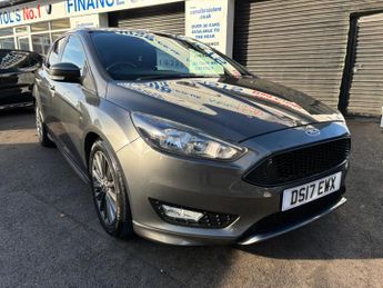 Ford Focus 1.0T EcoBoost ST-Line Euro 6 (s/s) 5dr