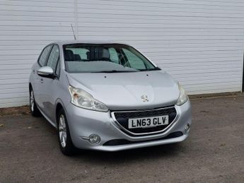 Peugeot 208 1.2 VTi Active Euro 5 5dr