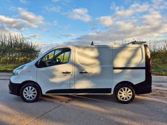 Renault Trafic 1.6 dCi 29 Business SWB Standard Roof Euro 6 5dr