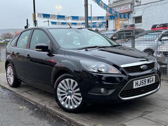 Ford Focus 1.6 Titanium 5dr