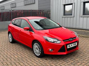 Ford Focus 1.0T EcoBoost Zetec Navigator Euro 5 (s/s) 5dr