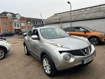 Nissan Juke 1.6 Acenta CVT Euro 5 5dr