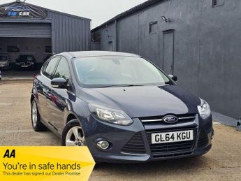 Ford Focus 1.6 Zetec Navigator Euro 5 5dr