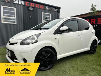 Toyota AYGO 1.0 VVT-i Move Euro 5 5dr