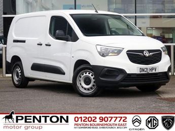 Vauxhall Combo 1.5 Turbo D 2300 Dynamic L2 H1 Euro 6 4dr