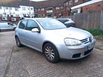 Volkswagen Golf 1.6 FSI Match 5dr