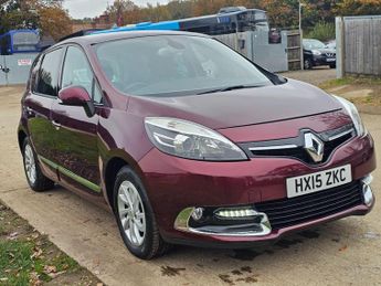 Renault Scenic 1.5 dCi ENERGY Dynamique TomTom Euro 5 (s/s) 5dr